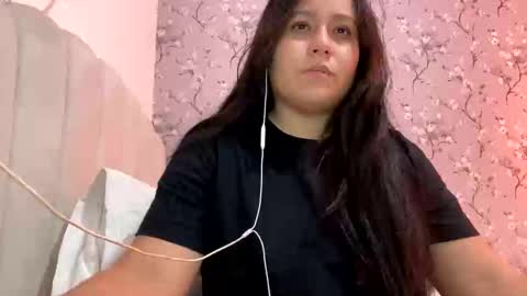 laura online show from 12-28-24, 05:02