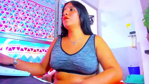 laura_goddess_ts online show from 09-14-25, 02:27