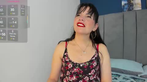 laura hotties online show from 10-16-25, 01:01