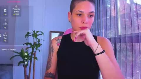 Laura Rose online show from 12-28-24, 03:48