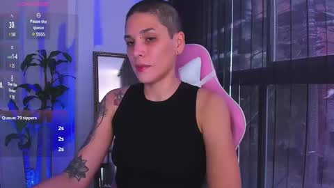 Laura Rose online show from 12-28-24, 07:33