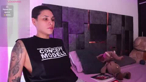 Laura Rose online show from 02-11-25, 06:55