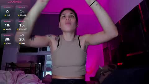 Laura Rose online show from 02-18-25, 12:48