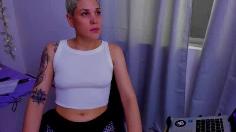Laura Rose online show from 09-21-25, 04:03