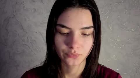 Laura online show from 02-13-26, 07:37