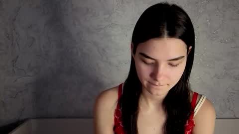 Laura online show from 02-27-26, 08:14