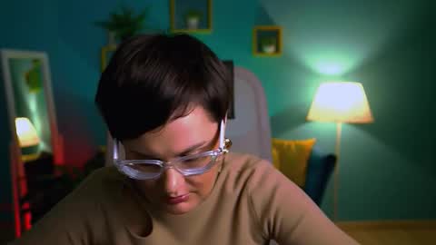 lauradavidsons online show from 10-19-25, 04:29