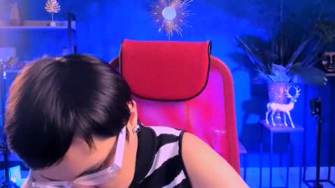 lauradavidsons online show from 01-15-26, 06:44