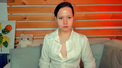 Laura online show from 10-10-25, 08:13