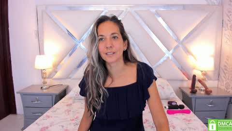 Laura online show from 12-02-24, 06:09