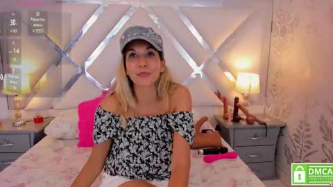 Laura online show from 02-17-25, 07:26