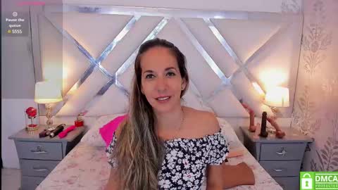 Laura online show from 03-03-25, 05:42