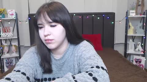 LauraHlot online show from 01-29-25, 07:11