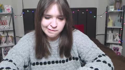 LauraHlot online show from 02-09-25, 09:06