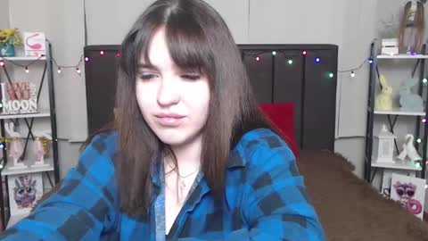 LauraHlot online show from 02-10-25, 09:47