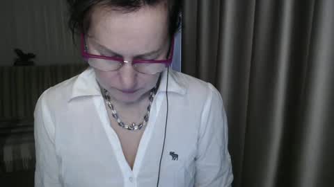 Lauraoven1 online show from 03-12-25, 07:02