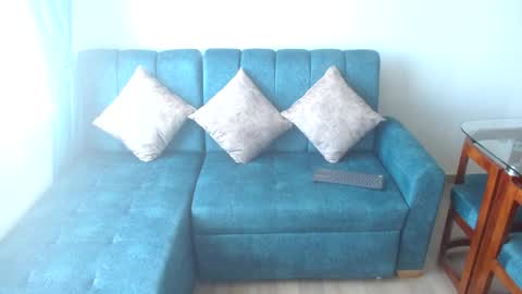 Snapshot of lauren_59 chatting on 01-17-26, 07:06 Lauren online show from 01-17-26, 07:06