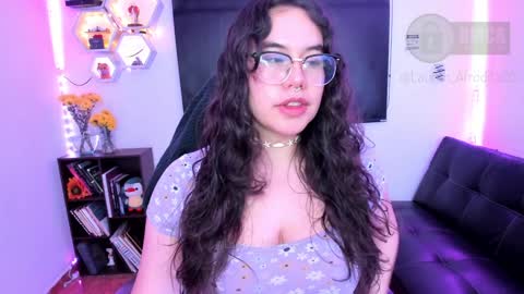  Im Lauren  independent model   online show from 01-14-25, 06:45