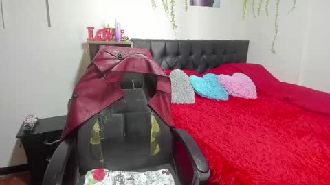 Lauren Independent model online show from 12-02-25, 05:08