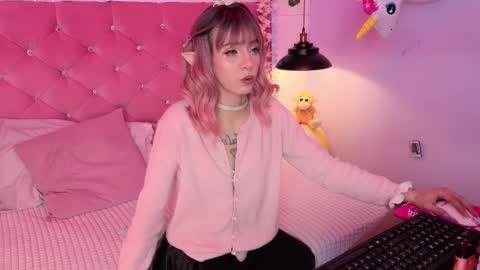 Lauren evans9 online show from 02-27-26, 04:01