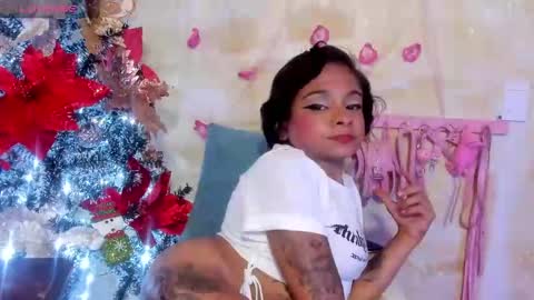 Lauren online show from 12-11-24, 04:39