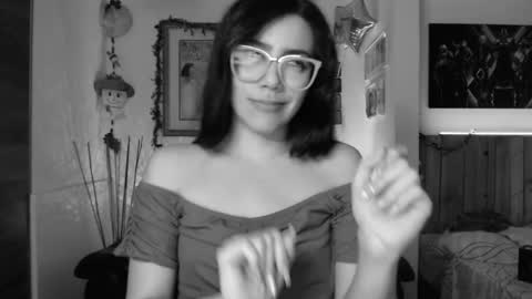 Lauren online show from 12-12-24, 02:26