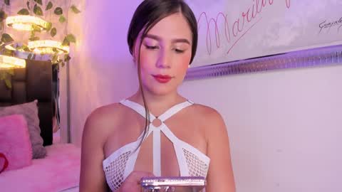 Lauren Blonde online show from 01-27-25, 02:57