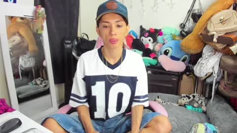 SF online show from 01-08-25, 03:28