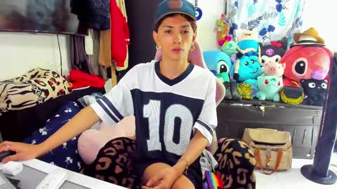 SF online show from 02-23-25, 06:01