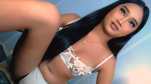 chloe3 online show from 11-11-25, 03:01