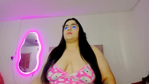 laurenlaine online show from 02-10-25, 08:21