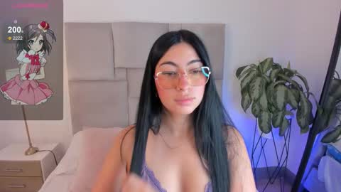laurenn_smitth online show from 09-18-25, 12:51