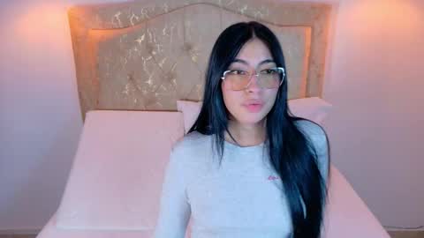 laurenn_smitth online show from 10-30-25, 12:50