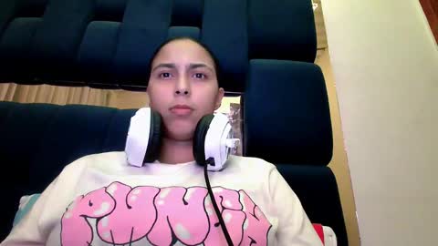 Laurent online show from 01-13-25, 04:50