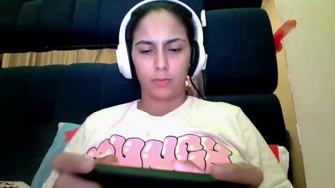 Laurent online show from 01-13-25, 07:54