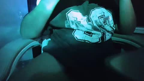 Laurent online show from 02-16-25, 06:43