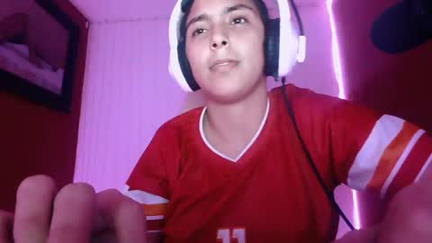 Laurent online show from 02-22-25, 05:02