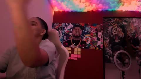 Laurent online show from 09-18-25, 02:13