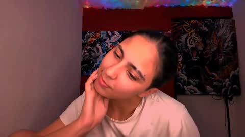 Laurent online show from 10-10-25, 04:11