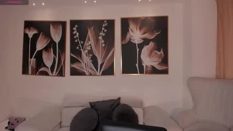 Lau  online show from 11-16-25, 11:43