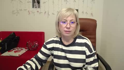 Lauren online show from 01-19-26, 12:20