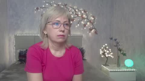 Lauren online show from 03-24-26, 06:18