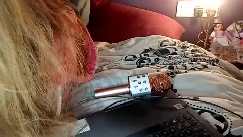 lauriehotxxx online show from 03-09-25, 06:00