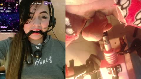 lauriss_ online show from 12-18-24, 09:25