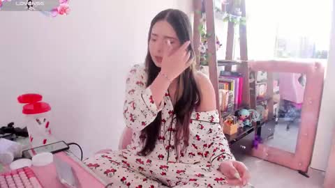          online show from 09-21-25, 02:08