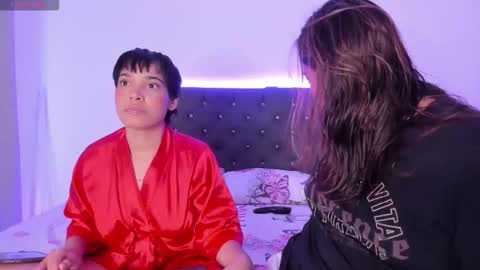 Lau  Sofi  online show from 11-02-25, 06:54