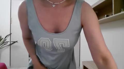 Diana  online show from 11-10-25, 04:28