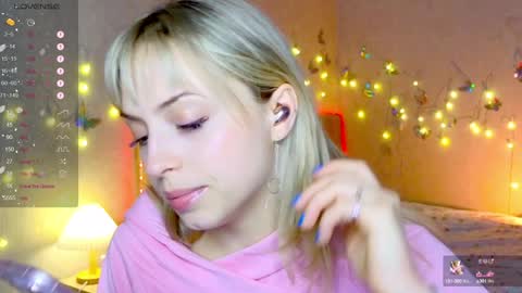 Snapshot of lavenderlav chatting on 01-11-25, 11:34 Melissa online show from 01-11-25, 11:34