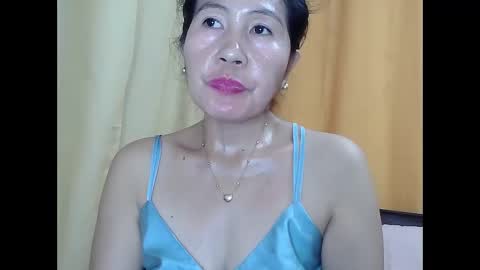 lavine1983 online show from 10-02-25, 08:21