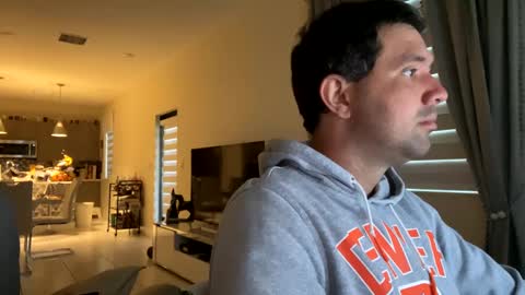 Snapshot of law_cambio chatting on 12-02-24, 12:40 law_cambio online show from 12-02-24, 12:40